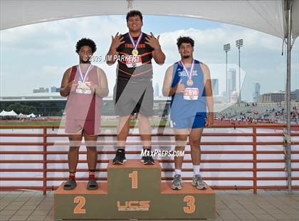 Thumbnail 3 in UIL 4A Track and Field State Finals (Awards) photogallery.