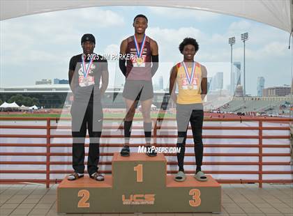 Thumbnail 1 in UIL 4A Track and Field State Finals (Awards) photogallery.