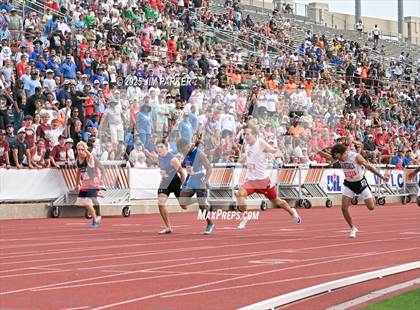 Thumbnail 2 in UIL 4A Track and Field State Finals (Awards) photogallery.