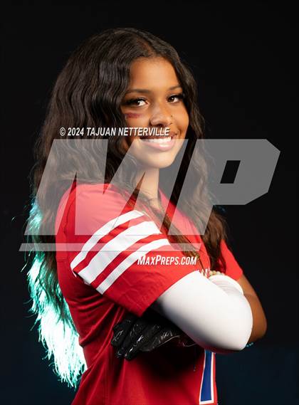 Thumbnail 1 in Serra Varsity T&I photogallery.