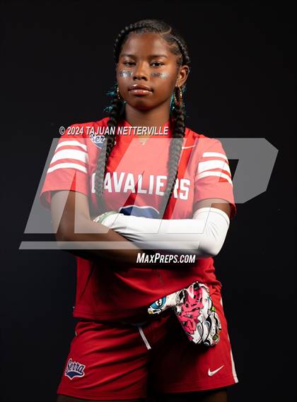 Thumbnail 2 in Serra Varsity T&I photogallery.