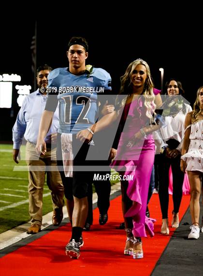 Thumbnail 3 in Clovis North vs. Ridgeview photogallery.
