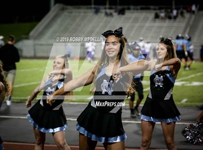 Thumbnail 2 in Clovis North vs. Ridgeview photogallery.