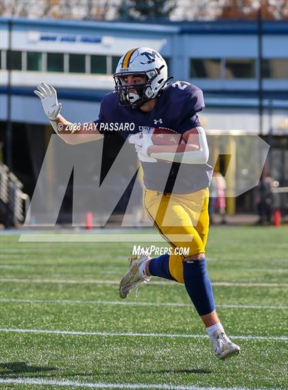 Thumbnail 3 in Massapequa vs. William Floyd - Division I Long Island Championship photogallery.