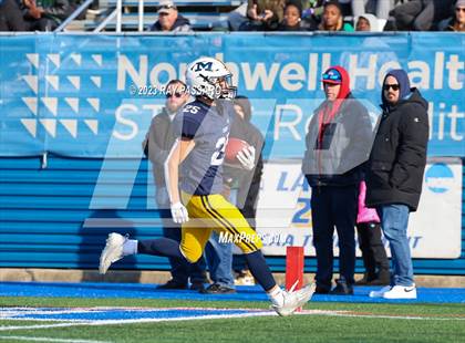 Thumbnail 3 in Massapequa vs. William Floyd - Division I Long Island Championship photogallery.