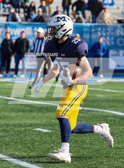 Thumbnail 3 in Massapequa vs. William Floyd - Division I Long Island Championship photogallery.