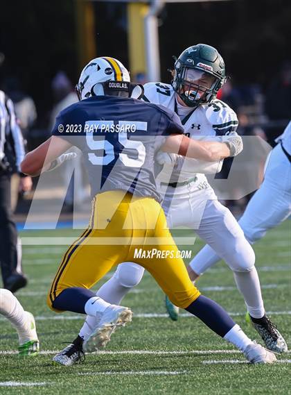 Thumbnail 3 in Massapequa vs. William Floyd - Division I Long Island Championship photogallery.