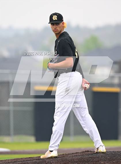 Thumbnail 3 in Rock Canyon vs. Douglas County (CHSAA 5a Region 5) photogallery.