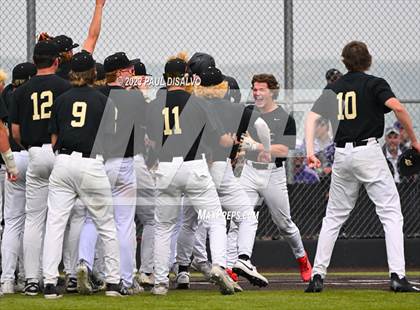 Thumbnail 3 in Rock Canyon vs. Douglas County (CHSAA 5a Region 5) photogallery.