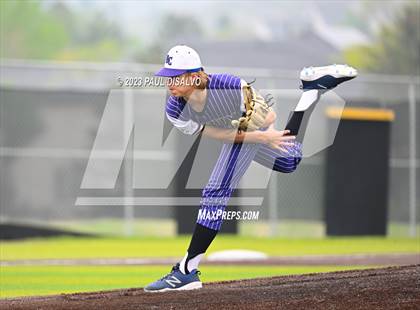 Thumbnail 3 in Rock Canyon vs. Douglas County (CHSAA 5a Region 5) photogallery.