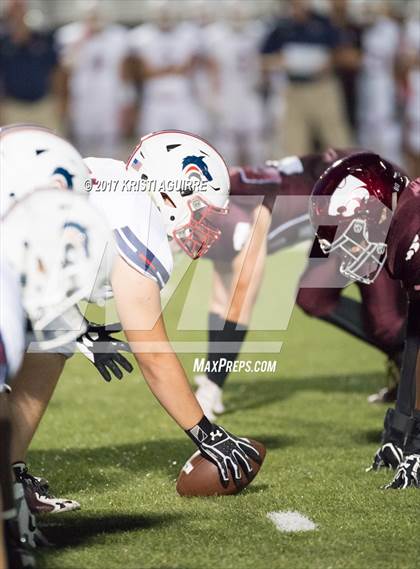 Thumbnail 1 in King @ Paloma Valley photogallery.