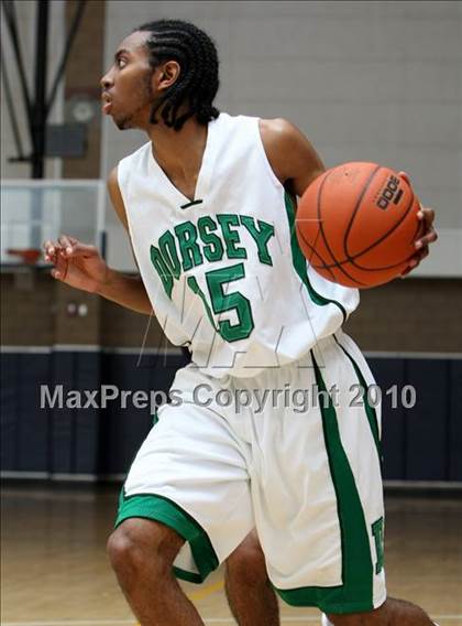 Thumbnail 3 in Colony vs. Dorsey (Johnnie Cochran Classic) photogallery.