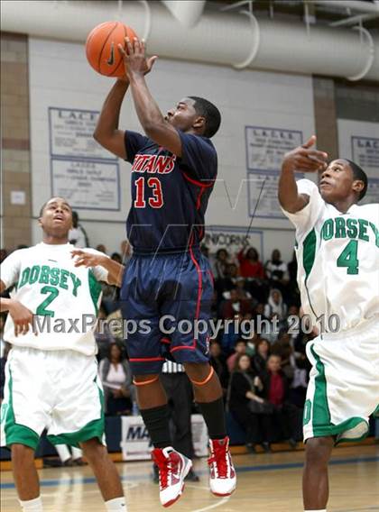 Thumbnail 3 in Colony vs. Dorsey (Johnnie Cochran Classic) photogallery.