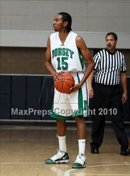 Thumbnail 3 in Colony vs. Dorsey (Johnnie Cochran Classic) photogallery.