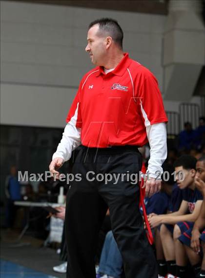 Thumbnail 2 in Colony vs. Dorsey (Johnnie Cochran Classic) photogallery.