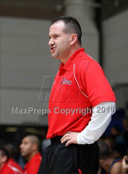 Thumbnail 3 in Colony vs. Dorsey (Johnnie Cochran Classic) photogallery.
