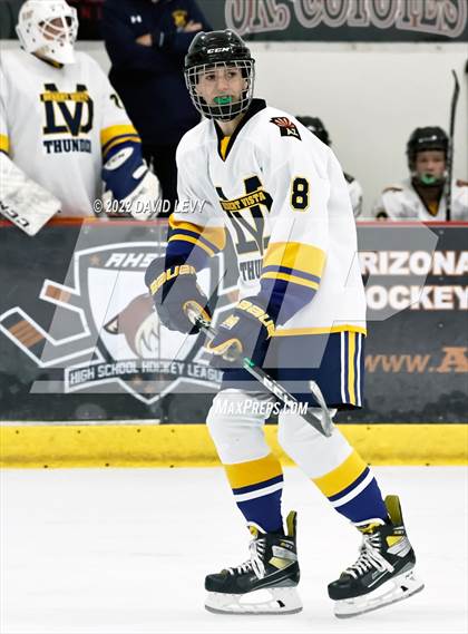 Thumbnail 2 in D2 Tucson Roadrunners vs. D2 Desert Vista photogallery.