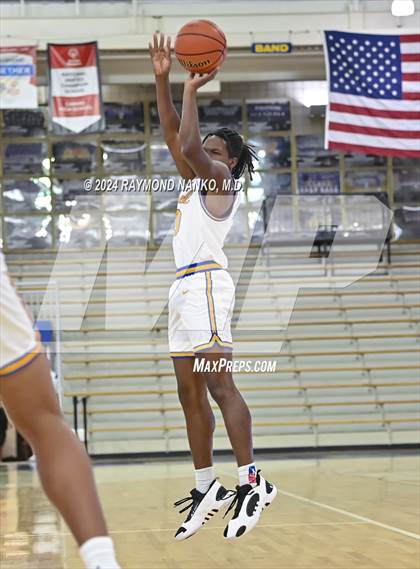Thumbnail 2 in Richmond vs Carmel (IBCA / IHSAA Showcase)  photogallery.