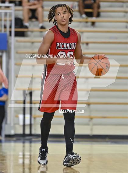 Thumbnail 2 in Richmond vs Carmel (IBCA / IHSAA Showcase)  photogallery.