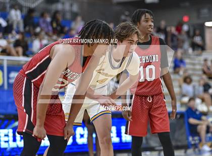 Thumbnail 2 in Richmond vs Carmel (IBCA / IHSAA Showcase)  photogallery.