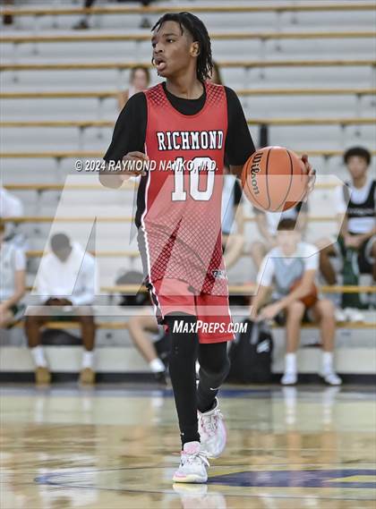 Thumbnail 3 in Richmond vs Carmel (IBCA / IHSAA Showcase)  photogallery.