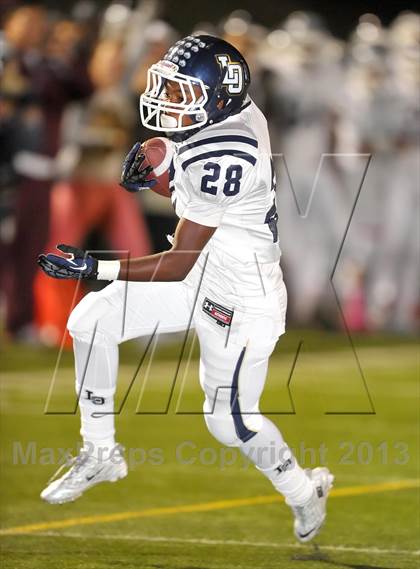 Thumbnail 3 in Los Osos @ Rancho Cucamonga photogallery.