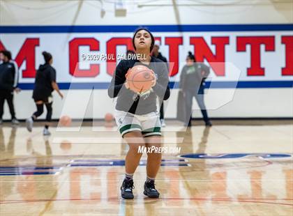 Thumbnail 2 in Beamer vs. Kentwood (WIAA 4A District 3/4 Quarterfinal) photogallery.