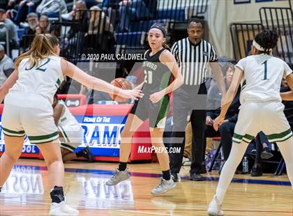 Thumbnail 1 in Beamer vs. Kentwood (WIAA 4A District 3/4 Quarterfinal) photogallery.