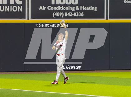 Thumbnail 2 in Bridge City vs Liberty (UIL Baseball 4A Region 3 Bi-District) photogallery.