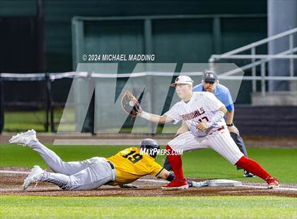Thumbnail 3 in Bridge City vs Liberty (UIL Baseball 4A Region 3 Bi-District) photogallery.