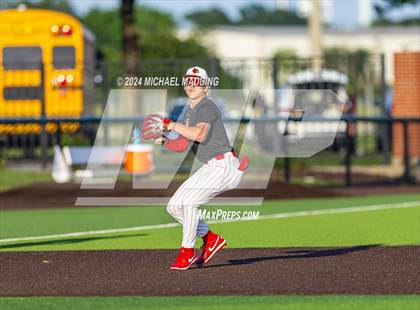 Thumbnail 1 in Bridge City vs Liberty (UIL Baseball 4A Region 3 Bi-District) photogallery.