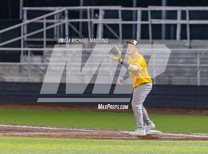 Thumbnail 3 in Bridge City vs Liberty (UIL Baseball 4A Region 3 Bi-District) photogallery.