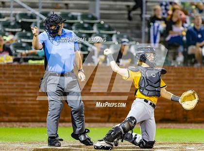 Thumbnail 2 in Bridge City vs Liberty (UIL Baseball 4A Region 3 Bi-District) photogallery.