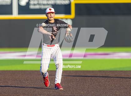 Thumbnail 3 in Bridge City vs Liberty (UIL Baseball 4A Region 3 Bi-District) photogallery.