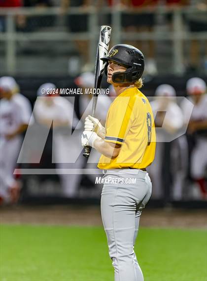 Thumbnail 3 in Bridge City vs Liberty (UIL Baseball 4A Region 3 Bi-District) photogallery.