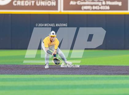 Thumbnail 1 in Bridge City vs Liberty (UIL Baseball 4A Region 3 Bi-District) photogallery.