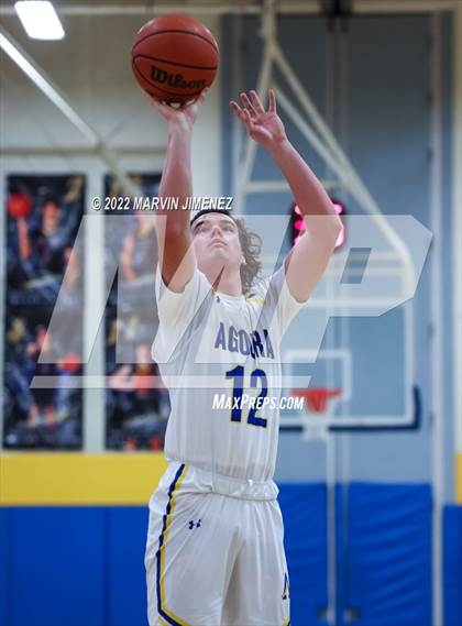 Thumbnail 3 in Newbury Park @ Agoura photogallery.