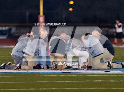Thumbnail 2 in Grace Brethren vs. Oak Park photogallery.