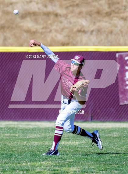 Thumbnail 1 in Rocklin vs. Whitney photogallery.