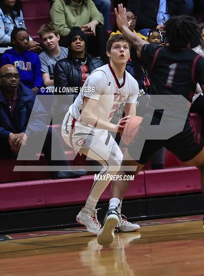 Thumbnail 1 in Nyack vs Rye (NYSPHSAA Section 1 Class A Quarter Final) photogallery.
