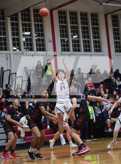Thumbnail 3 in Nyack vs Rye (NYSPHSAA Section 1 Class A Quarter Final) photogallery.