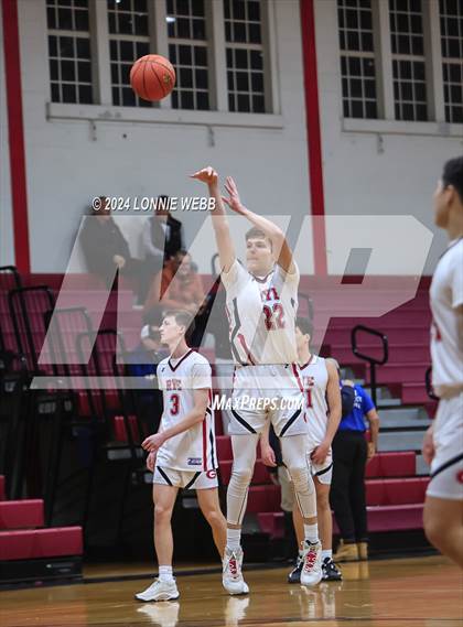 Thumbnail 1 in Nyack vs Rye (NYSPHSAA Section 1 Class A Quarter Final) photogallery.