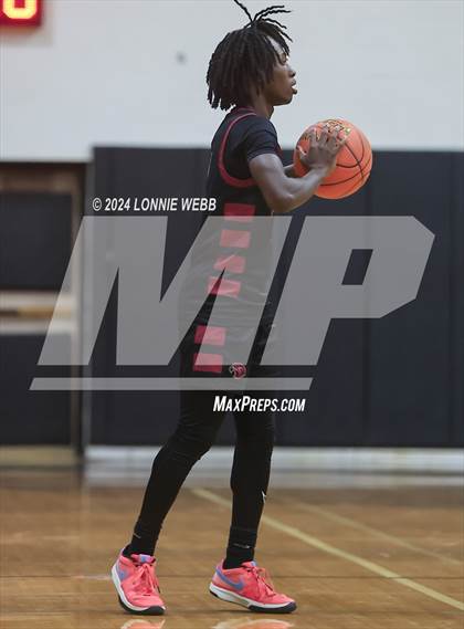 Thumbnail 1 in Nyack vs Rye (NYSPHSAA Section 1 Class A Quarter Final) photogallery.