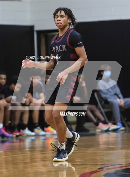 Thumbnail 2 in Nyack vs Rye (NYSPHSAA Section 1 Class A Quarter Final) photogallery.