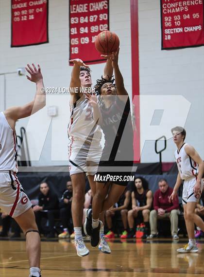 Thumbnail 1 in Nyack vs Rye (NYSPHSAA Section 1 Class A Quarter Final) photogallery.