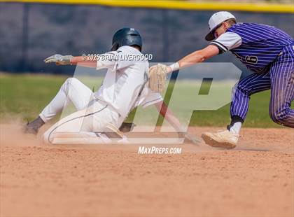 Thumbnail 2 in Pine Creek vs Douglas County (CHSAA 5A Region 7) photogallery.
