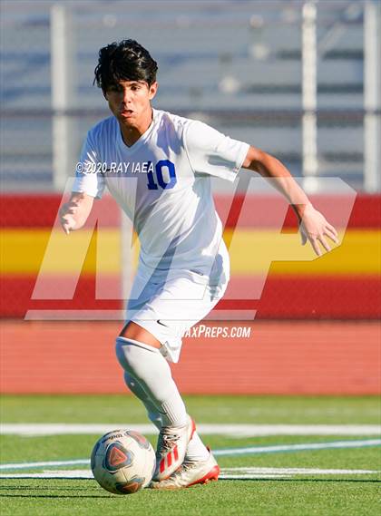 Thumbnail 2 in Jesuit vs. Turlock photogallery.