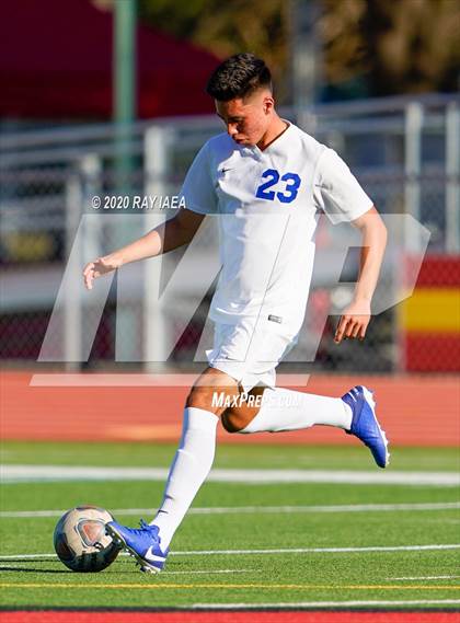Thumbnail 2 in Jesuit vs. Turlock photogallery.