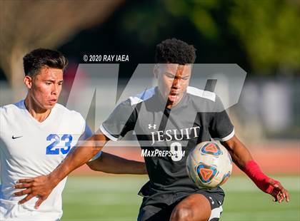 Thumbnail 2 in Jesuit vs. Turlock photogallery.