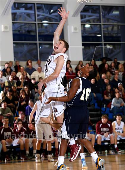 Thumbnail 3 in Bethel vs Notre Dame-Fairfield (SWC Semifinal) photogallery.